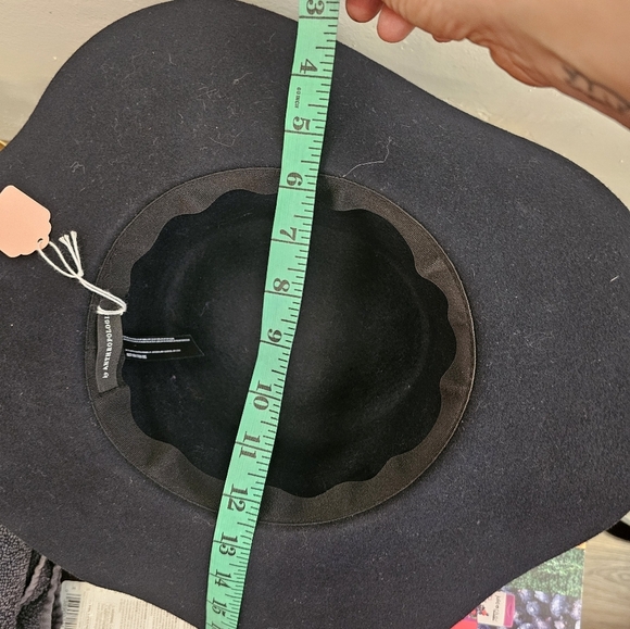 Hat, wool, navy, accessories, girly, casual , travel, beach, vacation - Picture 7 of 7